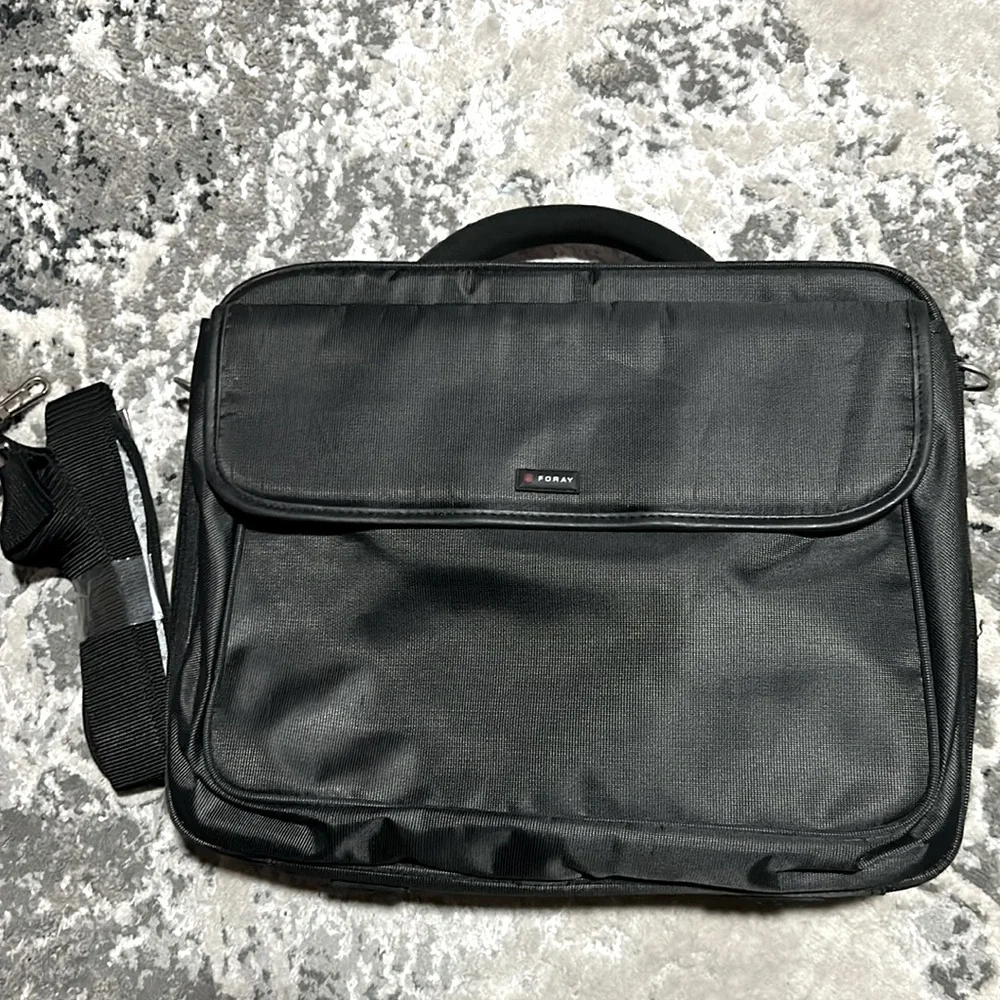 NEW Foray Black Nylon 17